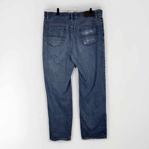 Izod Jeans Size 36x32 Blue Relaxed Fit Straight Leg Mid Rise Medium Wash Mens - Picture 2 of 5